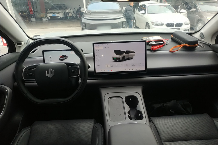 零跑汽车 零跑C16 2024款 增程 200智享版中控内饰7002