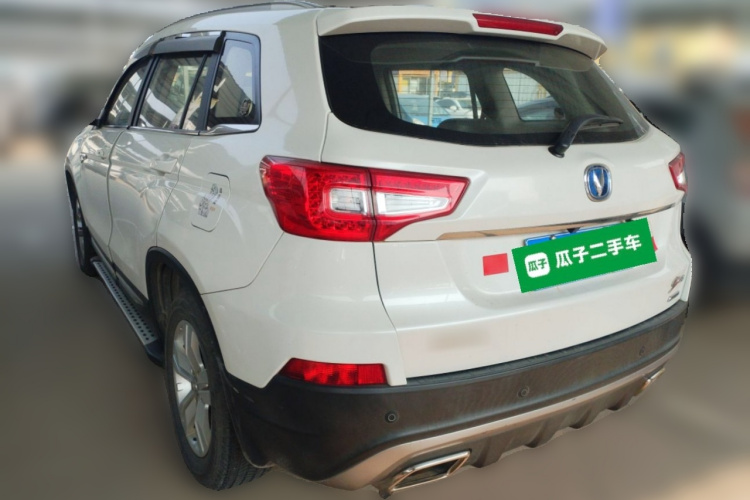 长安CS75 2016款 1.8T 自动精英型 国V车身外观5