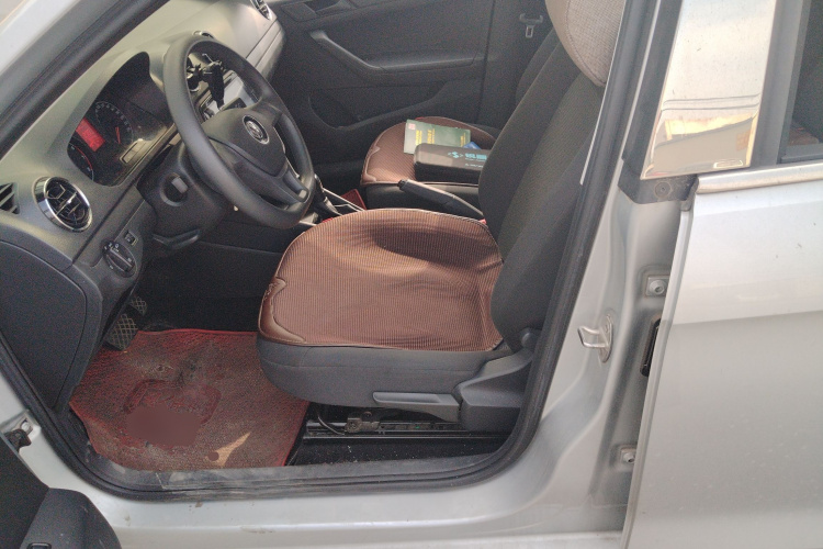 大众 捷达 2017款 1.5L 自动时尚型中控内饰19