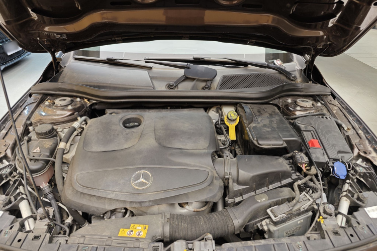 奔驰GLA 2018款 GLA 200 动感型局部细节24