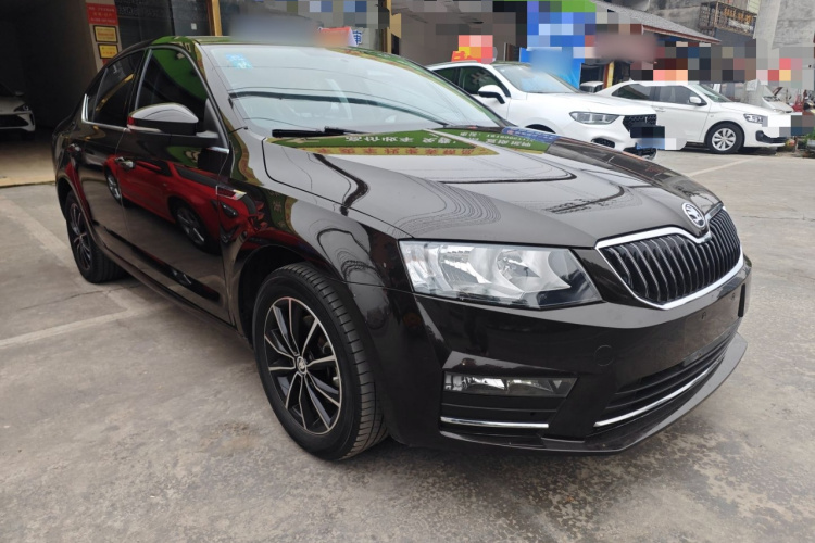 斯柯达 明锐 2017款 1.6L 自动智行版车身外观3