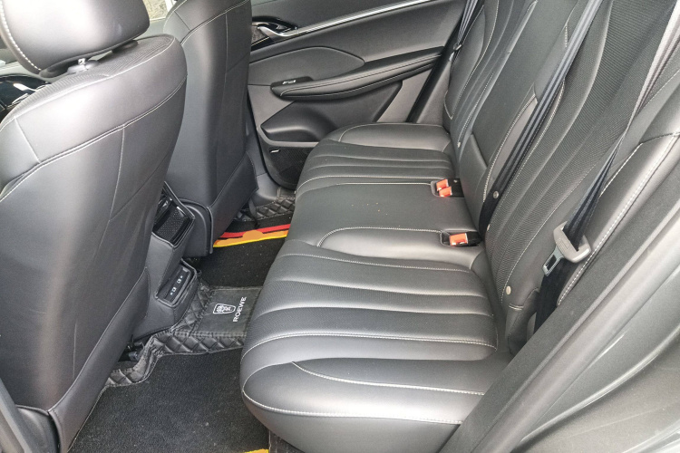 荣威RX5 MAX 2022款 2.0T 自动有为尊荣版中控内饰21