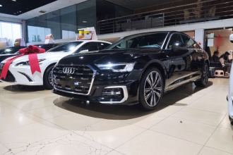 奥迪A6L 2023款 改款 45 TFSI quattro 臻选动感型