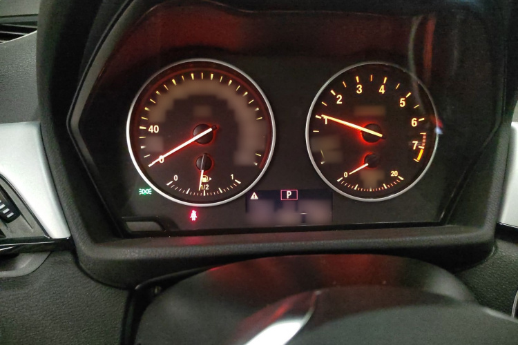 宝马X1 2018款 sDrive18Li 时尚型局部细节14