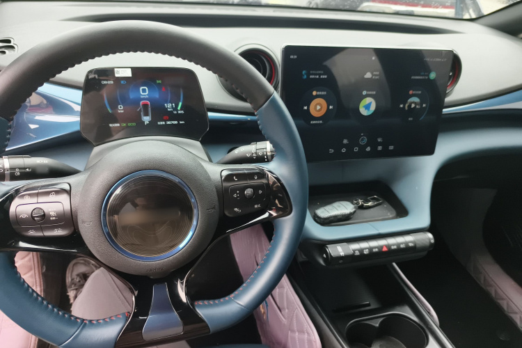 比亚迪 海豚 2021款 401km 骑士版中控内饰12