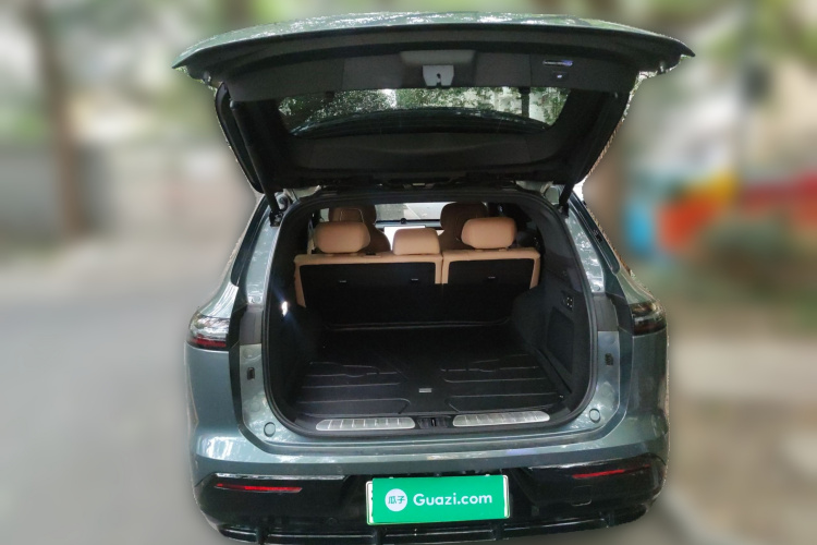 星途 星纪元 ET 2024款 增程 240 Max四驱中控内饰23