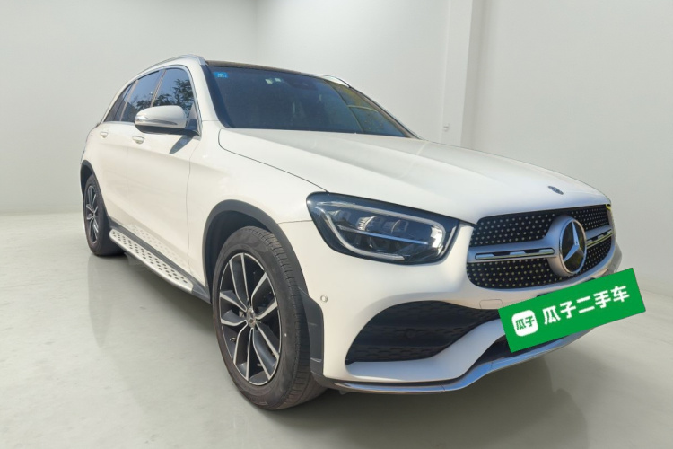 奔驰GLC 2020款 改款 GLC 300 L 4MATIC 动感型车身外观3