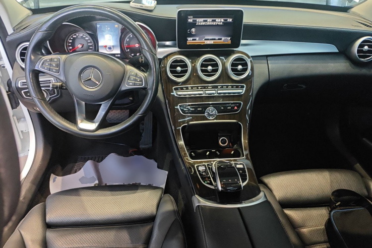 奔驰C级 2018款 C 200 L中控内饰7002