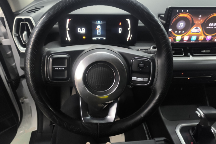 长城 金刚炮 2023款 2.0T自动柴油四驱精英型长箱GW4D20M中控内饰13