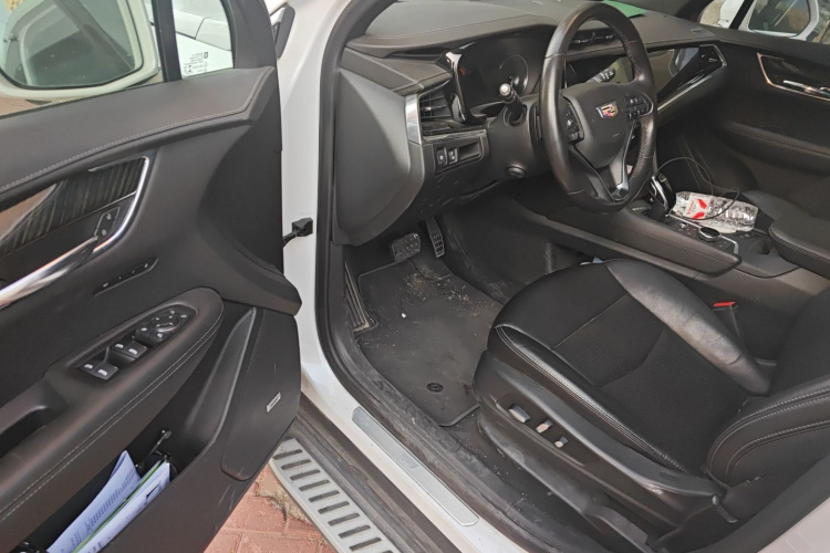 凯迪拉克XT6 2020款 28T 六座豪华型中控内饰20
