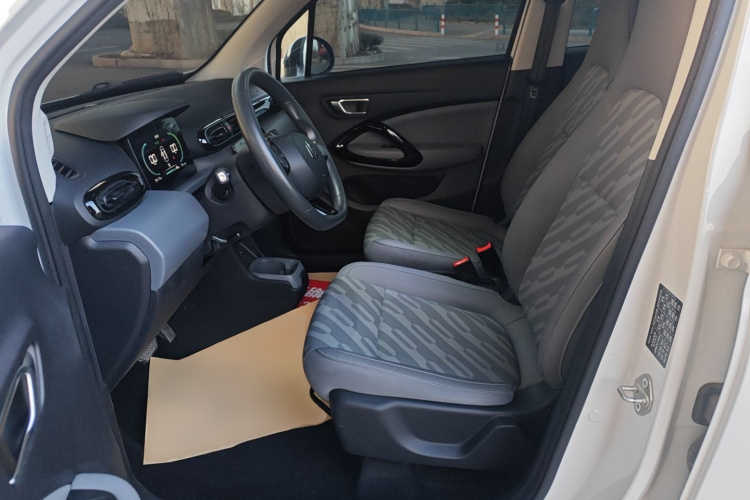 零跑汽车 零跑T03 2024款 310舒享版中控内饰19