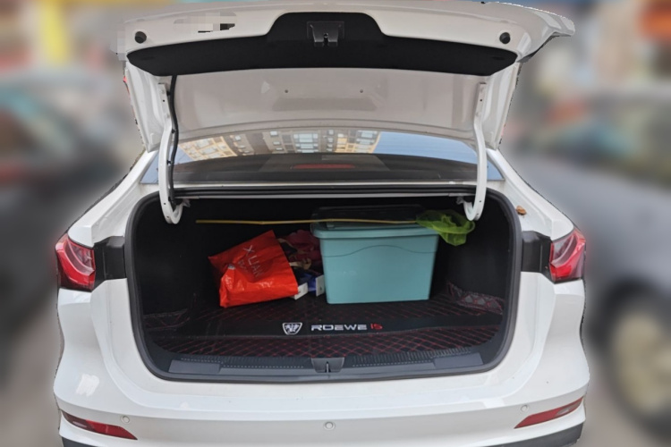 荣威i5 2023款 1.5L 手动舒享版中控内饰23