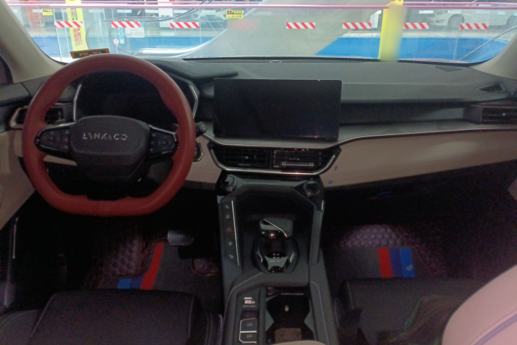 领克06 2023款 Remix 1.5T Shero中控内饰7002