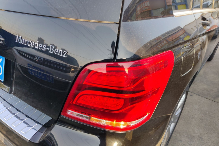 奔驰GLK级 2014款 GLK 200 标准型车身外观9
