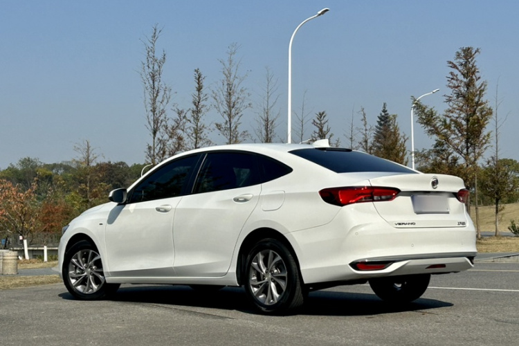 别克 威朗 2023款 Pro 乐享版车身外观6005