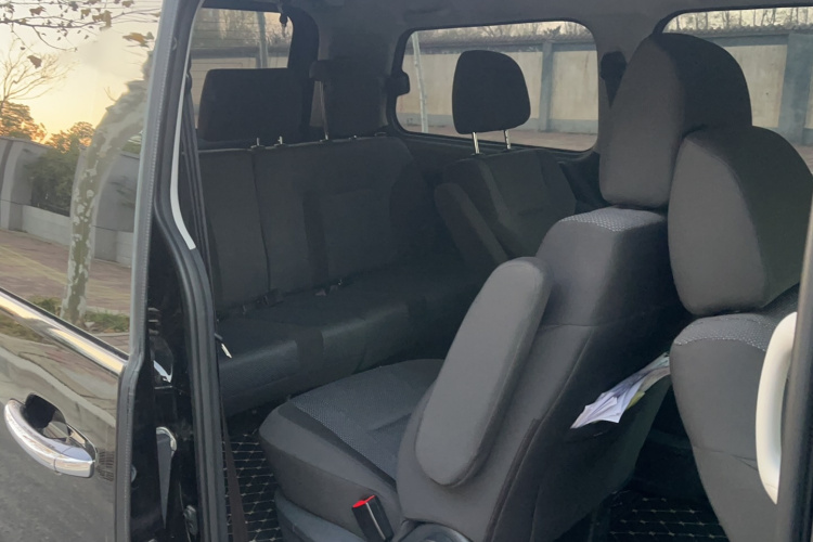 江淮瑞风 瑞风M4 2022款 2.0TGDI 自动商旅版中控内饰7005