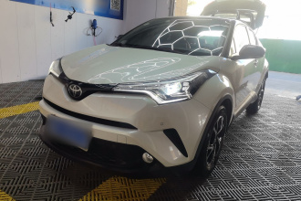 丰田C-HR 2020款 2.0L 豪华版