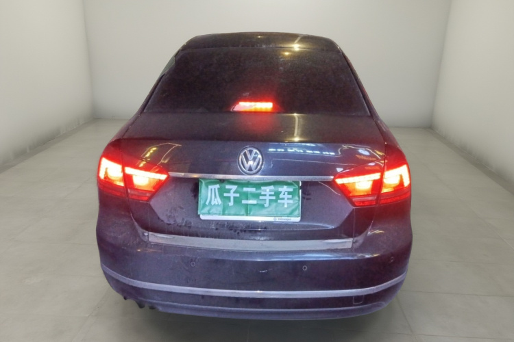 大众 帕萨特 2014款 1.8TSI DSG尊荣导航版车身外观6