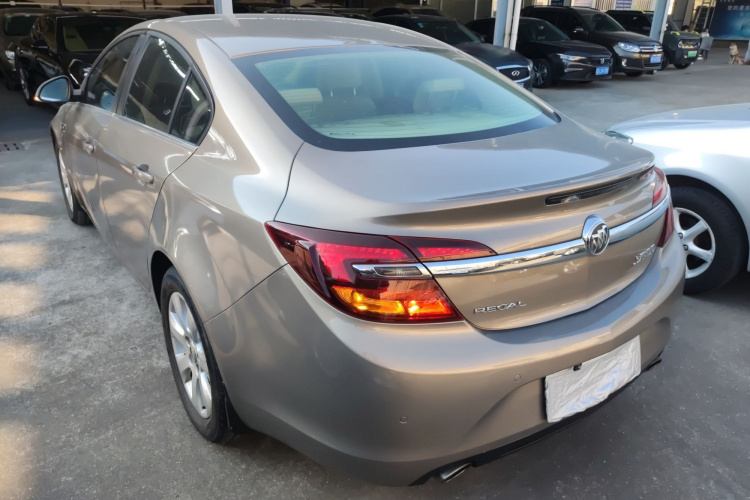 别克 君威 2015款 2.0L 领先时尚型车身外观4