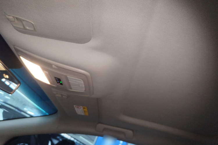 别克GL8 2023款 陆上公务舱 智享型局部细节22