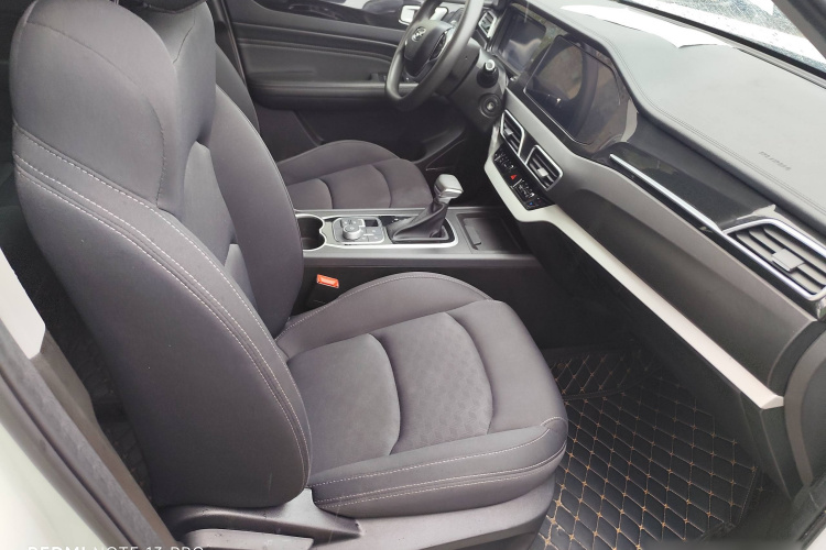 凯翼 炫界 2020款 1.5L CVT乐中控内饰7004