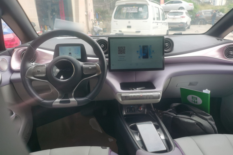 比亚迪 海豚 2021款 405km 时尚版中控内饰12