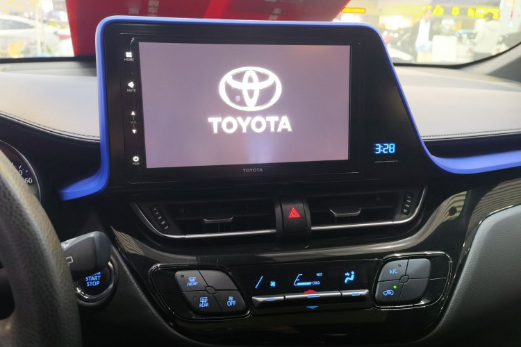 丰田 奕泽IZOA 2020款 2.0L 奕享版中控内饰12