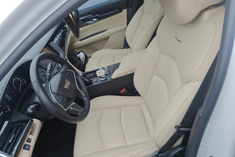 凯迪拉克CT6 2019款 28T 时尚型局部细节19