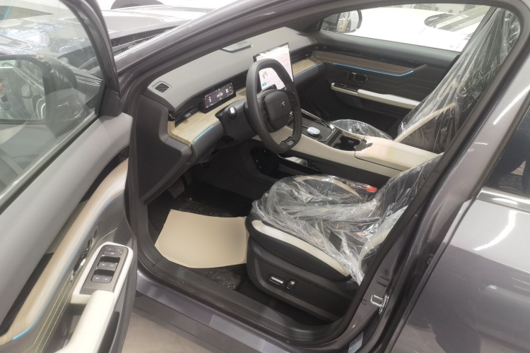 捷途山海L6 2024款 1.5TD DHT MAX中控内饰20