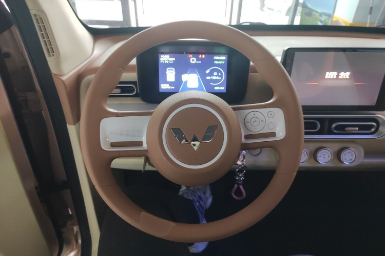 五菱汽车 宏光MINIEV 2024款 第三代 215km 进阶版中控内饰13