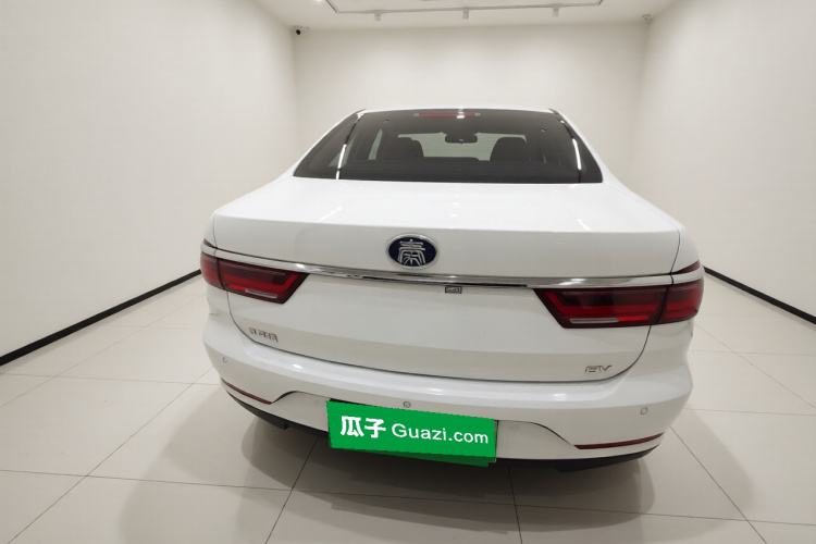 比亚迪 秦新能源 2019款 高续航版 豪华型车身外观6