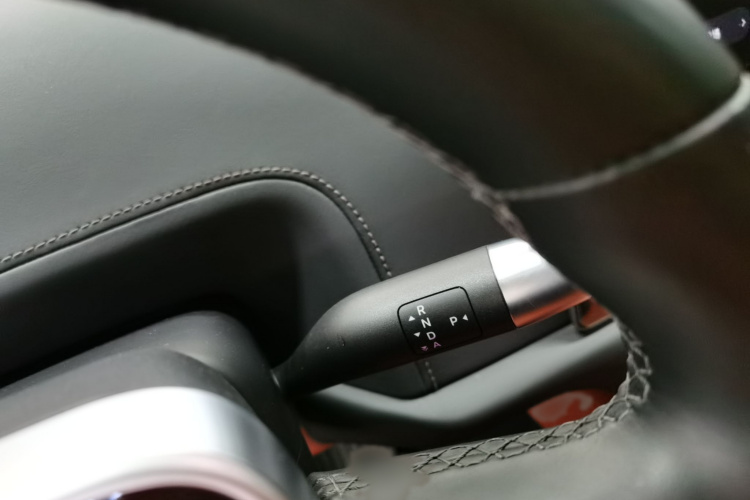 理想汽车 理想L9 2023款 Pro局部细节18