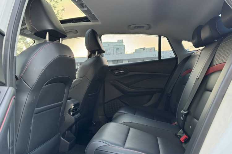 名爵 MG5 2021款 300TGI DCT青奢豪享版中控内饰7006