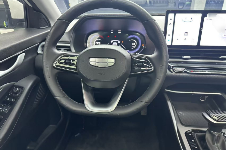 吉利汽车 帝豪 2025款 第4代 1.5L CVT尊贵型局部细节13