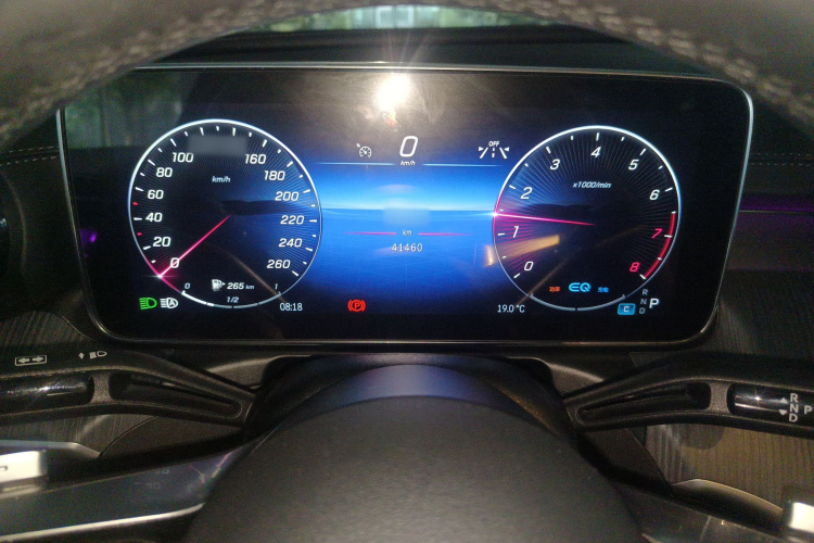 奔驰C级 2022款 C 200 L 运动版局部细节14