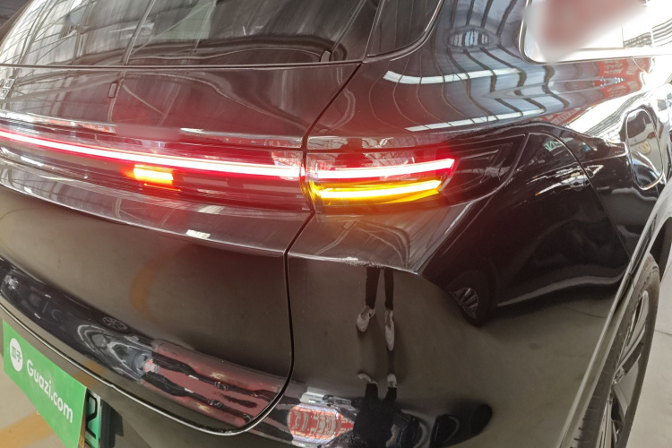 理想汽车 理想L6 2024款 Pro车身外观9