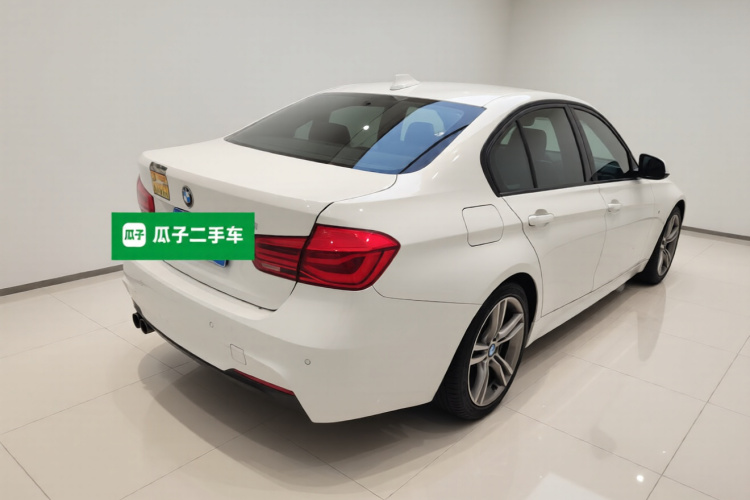 宝马3系 2018款 320i M运动套装车身外观7