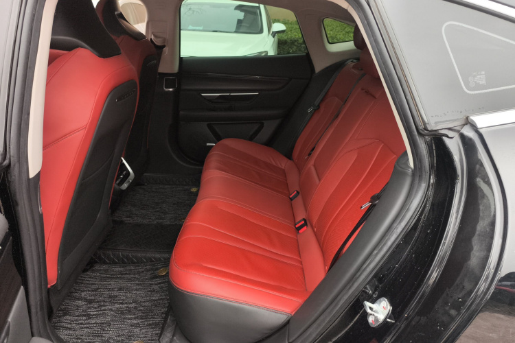 小鹏P7 2022款 670E+中控内饰7004