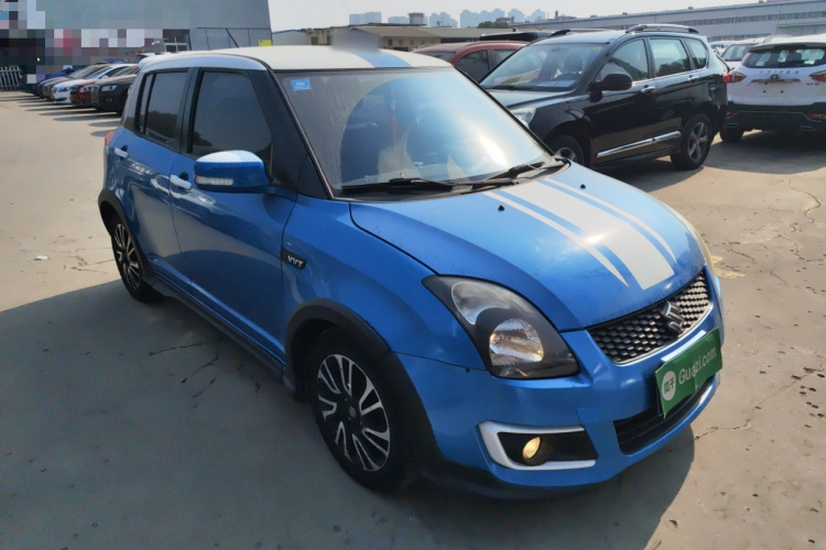 铃木 雨燕 2015款 1.5L 自动限定版车身外观6001