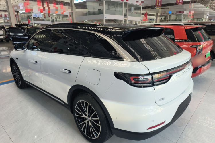 零跑汽车 零跑C11 2026款 增程 300激光雷达智尊版车身外观6003