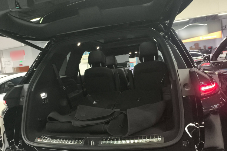 理想汽车 理想L8 2024款 Max中控内饰23