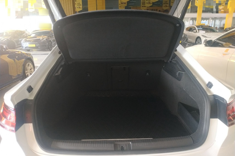 一汽-大众CC 2023款 380TSI 夺目版局部细节23