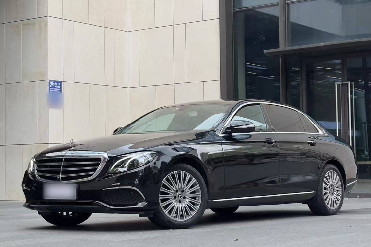 奔驰E级 2020款 改款 E 300 L 时尚型车身外观6005