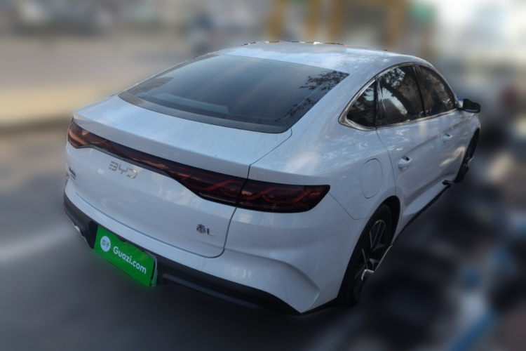 比亚迪 秦L 2024款 DM-i 80KM超越型车身外观7