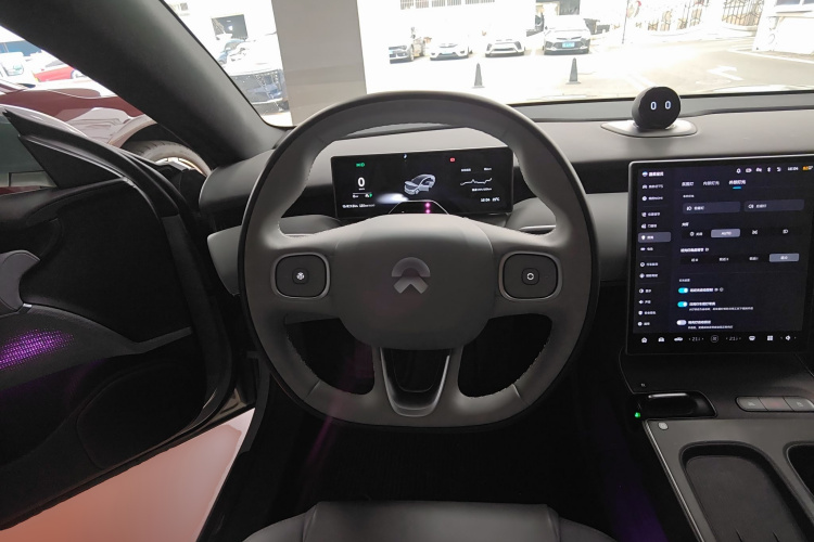 蔚来ET5 2024款 75kWh中控内饰13