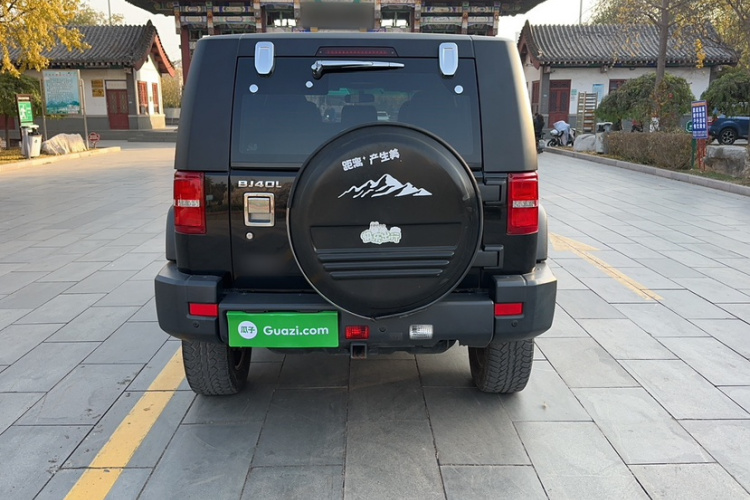 北京BJ40 2016款 40L 2.3T 自动四驱尊享版车身外观6001