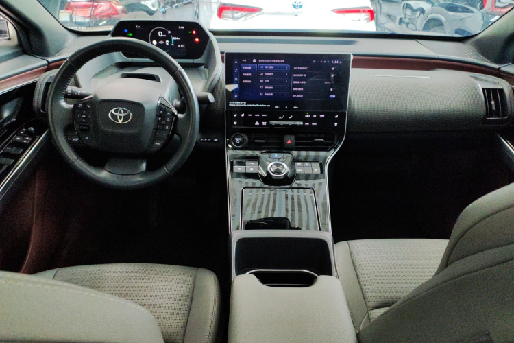 广汽丰田bZ4X 2022款 长续航Pro中控内饰7002