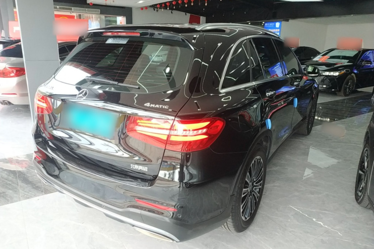 奔驰GLC 2019款 GLC 260 L 4MATIC 动感型车身外观7