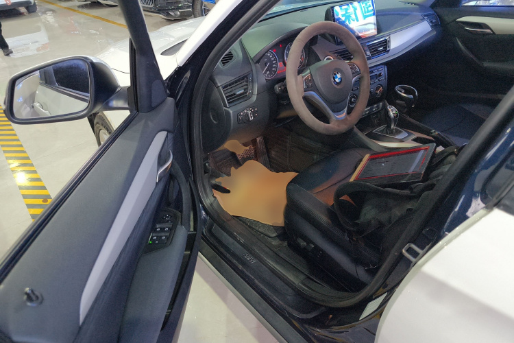 宝马X1 2014款 sDrive18i 时尚型中控内饰7003