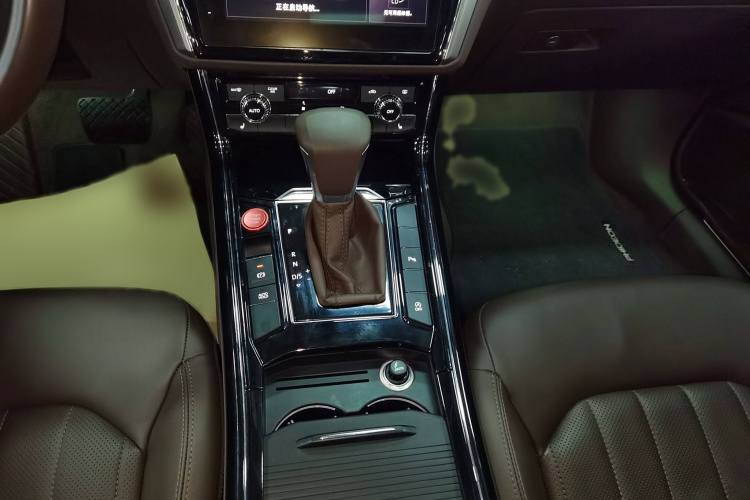 大众 辉昂 2021款 380TSI 豪华版局部细节18